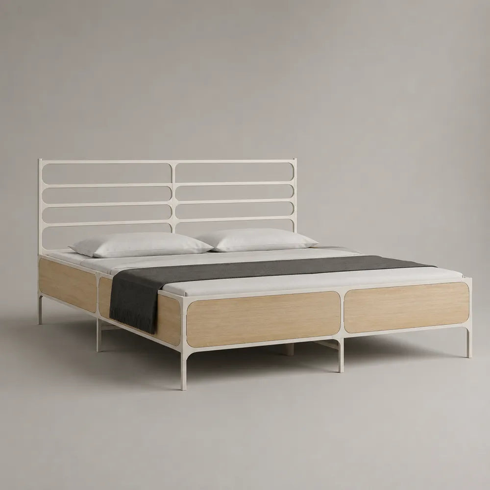Letto matrimoniale in metallo bianco e MDF effetto legno naturale 160x200 cm con testiera a doghe orizzontali